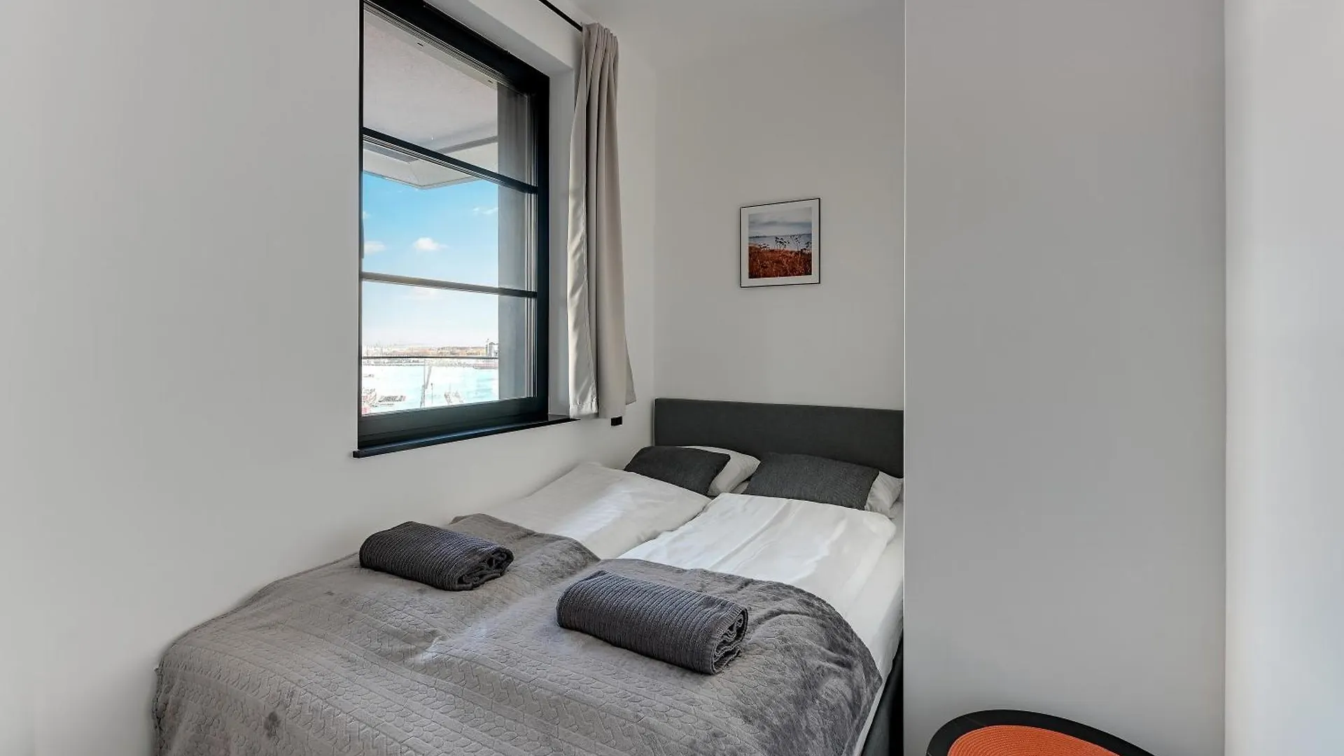 Apartment Doki Living & Foodhall Apartament Gdansk